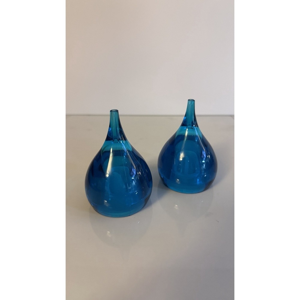 Vintage MCM Guzzini Teardrop Blue Acrylic Salt & Pepper Shaker Set